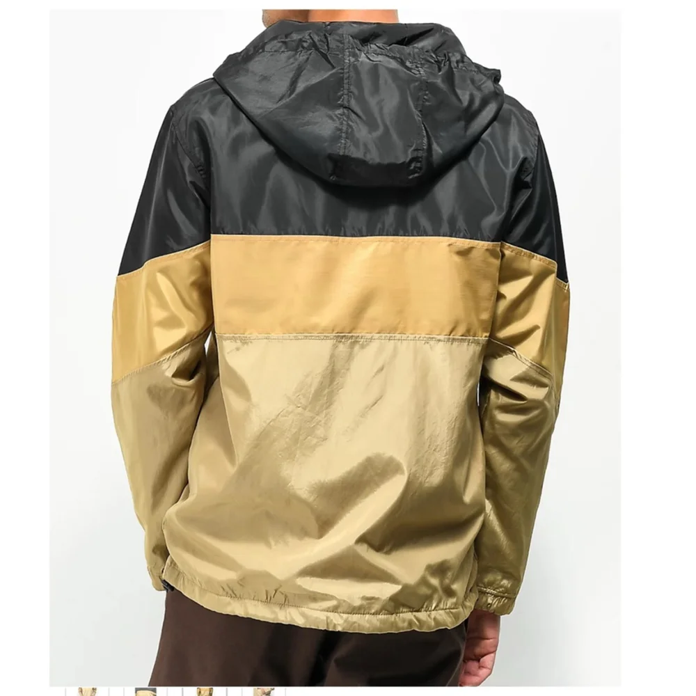 Men's Primitive Gold Pack Levels Anorak Jacket size medium gold black pullover